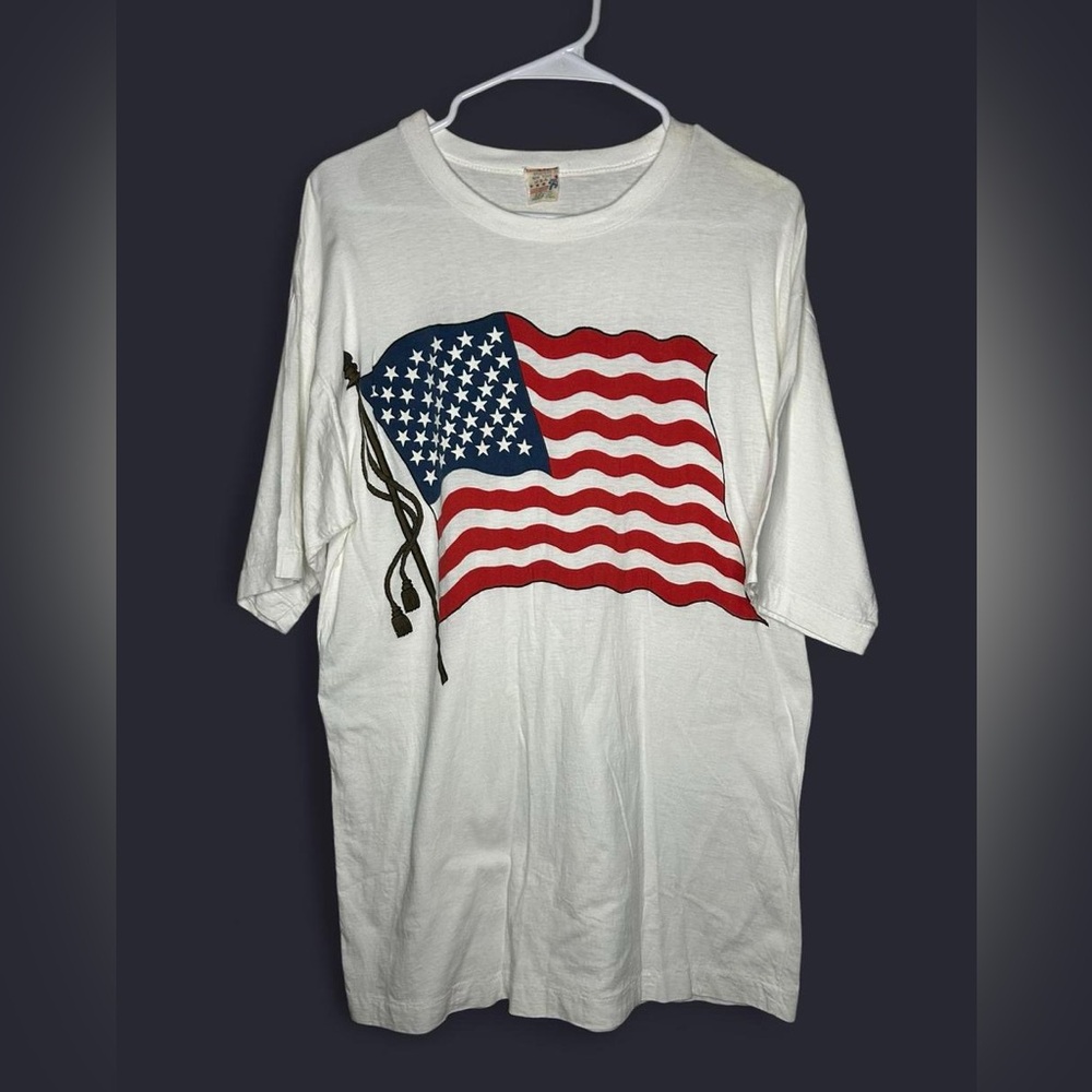 Vintage White T-Shirt with American Flag Design Size 3XL